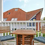 Ulmenschloesschen 10